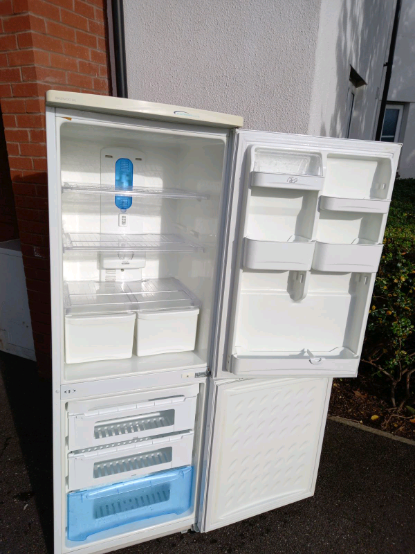 hotpoint ffa90 spares